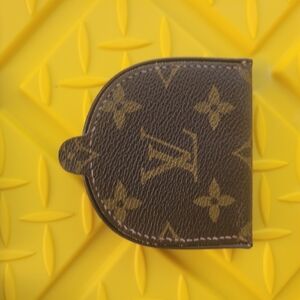 Louis Vuitton Monogram Porto Cuvette Coin Holder in Brown and Tan. Offers OK!